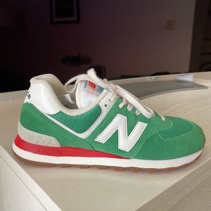 New, New Balance Classic 574 - Men’s, Varsity Green, Size 7 Medium